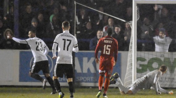 FOOTBALL (WELLING AWAY)