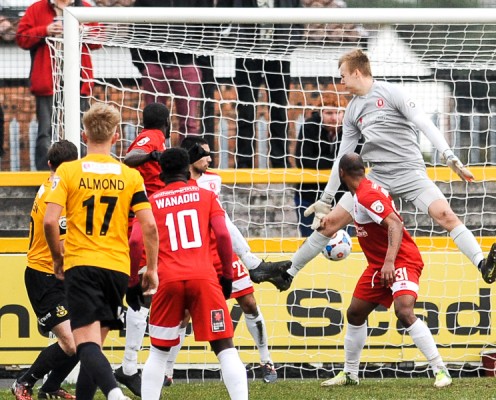 FOOTBALL (WELLING AWAY)