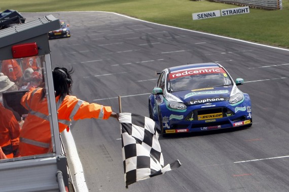 Round 6 of the 2013 British Touring Car Championship.