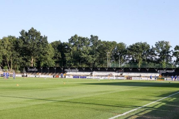 Bromley v Gills