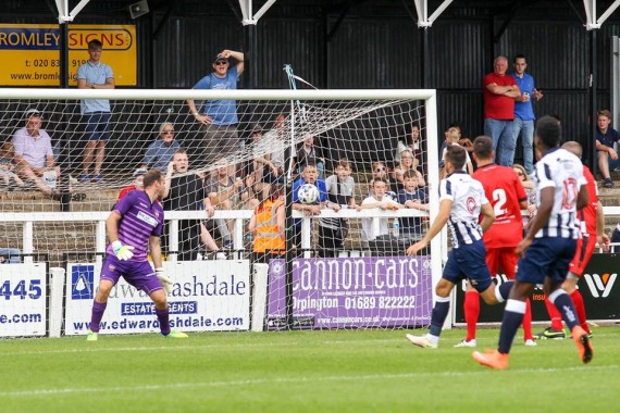 Bromley v Millwall