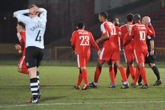 FOOTBALL (WELLING AWAY)