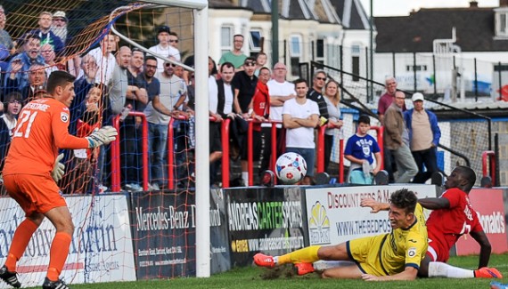 FOOTBALL (WELLING HOME)