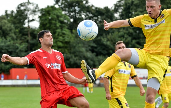 FOOTBALL (WELLING HOME)