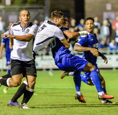 FOOTBALL (WELLING AWAY)