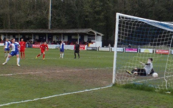 Danny Walder penalty (1)