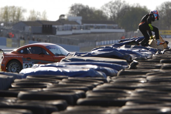 Round 2 of the 2015 British Touring Car Championship