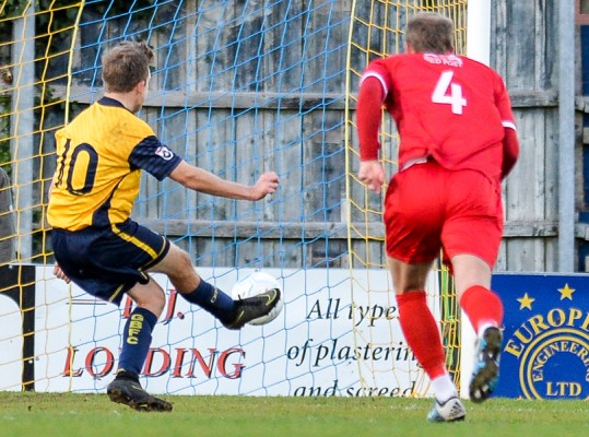 FOOTBALL (WELLING AWAY)