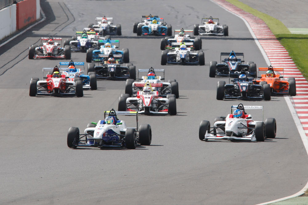 Формула 4. F4 Race. Формула Джили. Races of four.