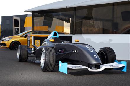 Formula_Renault_1.6_1+