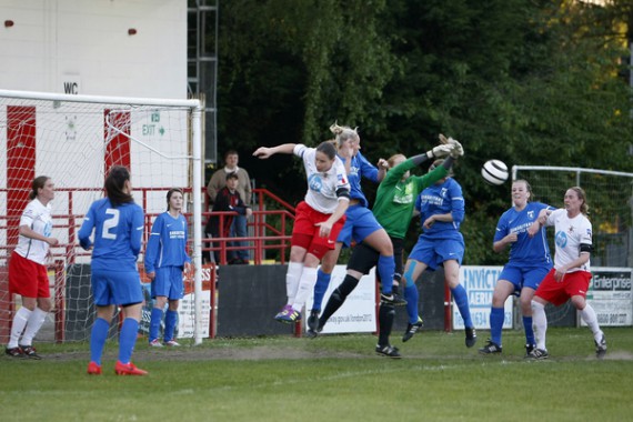 Southern Counties Cup Women's Competition. Kent FA v Army FA.