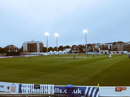 Sussex v Kent2